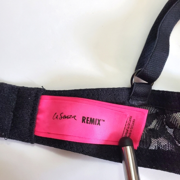 La Senza Remix bra in camo print - Size 34A - Picture 4 of 5